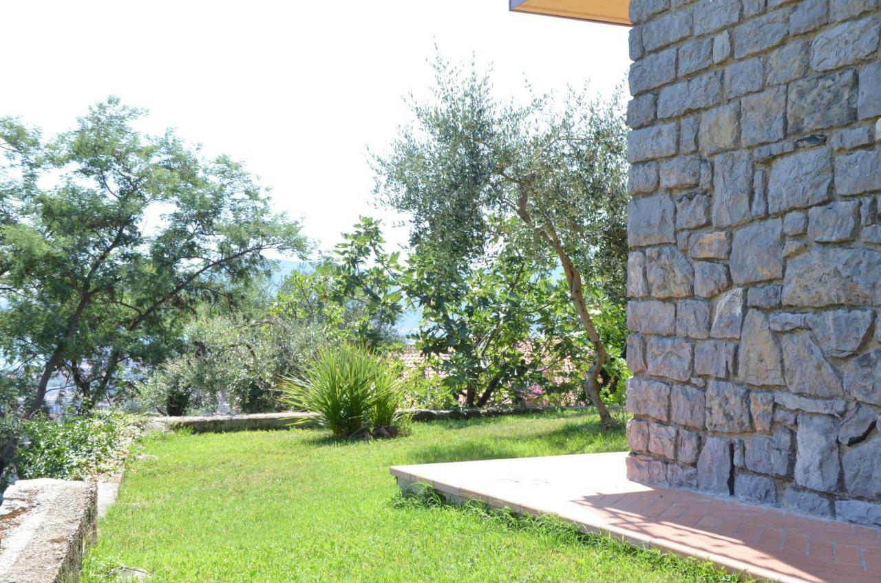 Appartement La Casa Con Vista Di Emma à Vezzano Ligure Extérieur photo